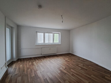 Wohnung zur Miete 347 € 1 Zimmer 40,2 m² 8. Geschoss frei ab 01.12.2024 Senftenberger Ring 87 Märkisches Viertel Berlin 13435