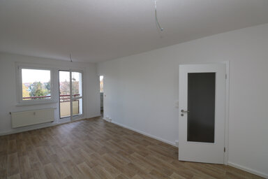 Wohnung zur Miete 359 € 3 Zimmer 54,9 m² 3. Geschoss Tschaikowskistraße 21 Wasserberg - Ost Freiberg 09599