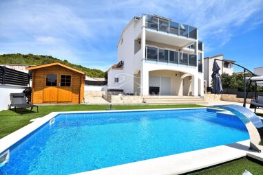 Haus zum Kauf 660.000 € 9 Zimmer 180 m² 360 m² Grundstück Tribunj