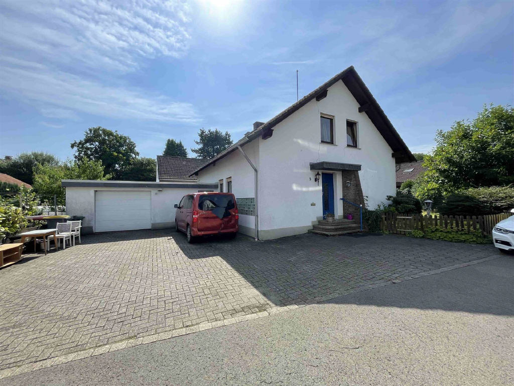 Einfamilienhaus zum Kauf 169.500 € 6 Zimmer 112,7 m²<br/>Wohnfläche 546 m²<br/>Grundstück Preußisch Oldendorf Preußisch Oldendorf 32361