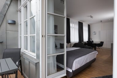 Wohnung zur Miete Wohnen auf Zeit 1.990 € 1 Zimmer 40 m² frei ab 08.05.2025 Mitte Berlin 10119