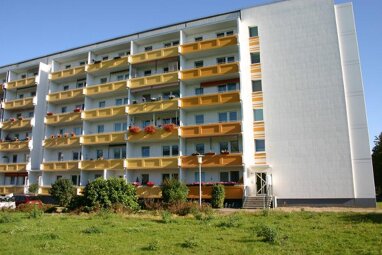 Wohnung zur Miete 240,66 € 1 Zimmer 34,4 m² 3. Geschoss Sankt-Josef-Straße 38 Marktbreite Magdeburg 39130