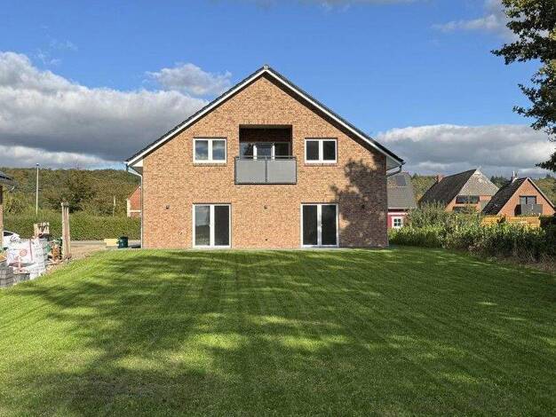 Doppelhaushälfte zur Miete - Erstbezug 1.800 € 4 Zimmer 133,8 m² 1.484 m² Grundstück frei ab 15.02.2026 Elbuferstraße 51 Avendorf Avendorf /Tespe 21395