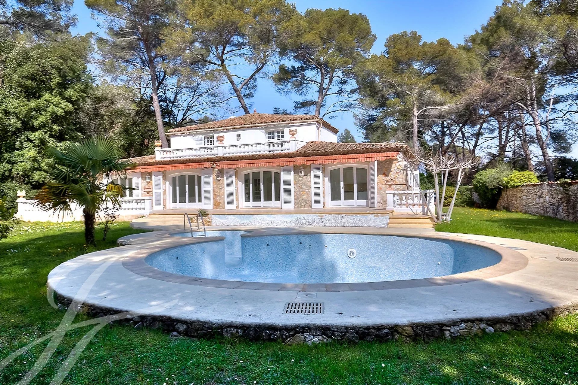 Einfamilienhaus zum Kauf Provisionsfrei 1.650.000 € 5 Zimmer 206 m² 3.500 m² Grundstück Sud Roquefort-les-Pins 06330