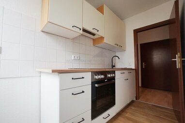 Wohnung zur Miete 299 € 3 Zimmer 56 m² 3. Geschoss August-Bebel-Straße 7 Meerane Meerane 08393