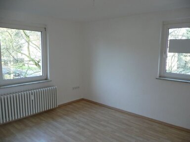 Wohnung zur Miete 285 € 2,5 Zimmer 43 m² 2. Geschoss Emsstraße 6 Osterfeld - Ost Oberhausen 46117