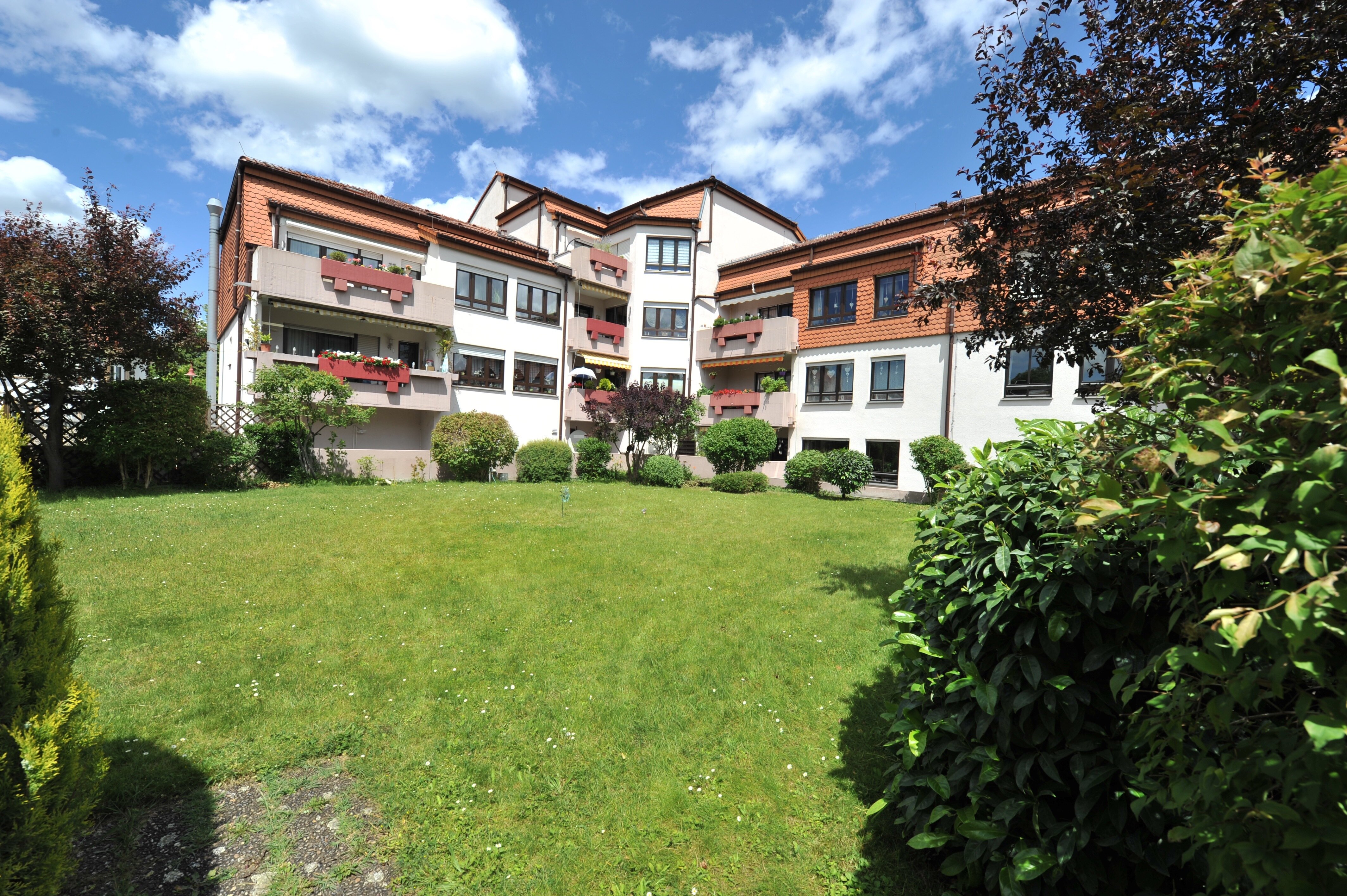 Wohnung zum Kauf 250.000 € 3,5 Zimmer 93 m²<br/>Wohnfläche 1. Stock<br/>Geschoss Lampertheim Lampertheim 68623