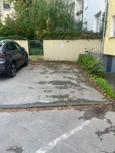 Garage/Stellplatz zur Miete provisionsfrei 100 € Hufelandstrasse Holsterhausen Essen 45147