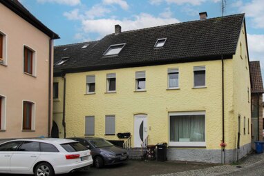 Mehrfamilienhaus zum Kauf 280.000 € 10 Zimmer 365 m² 319 m² Grundstück Burghaslach Burghaslach 96152