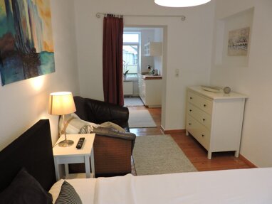 Wohnung zur Miete Wohnen auf Zeit 500 € 1 Zimmer 26 m² frei ab 01.08.2024 Stadtmitte Rostock 18055