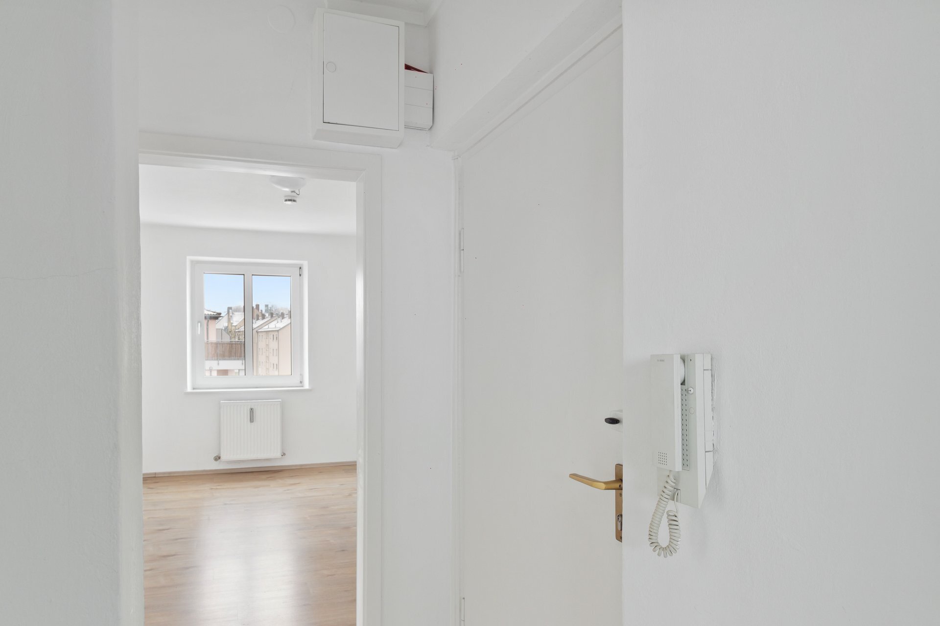 Wohnung zum Kauf 218.000 € 2 Zimmer 55 m²<br/>Wohnfläche 4. Stock<br/>Geschoss Ab sofort<br/>Verfügbarkeit Göggingen - Nordwest Augsburg 86199