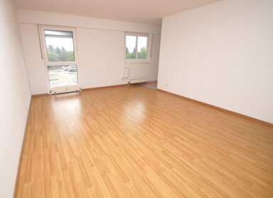 Wohnung zur Miete 395 € 2 Zimmer 64,5 m² frei ab 01.05.2025 Marktplatz 7 Großkugel Kabelsketal 06184