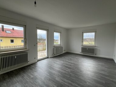 Wohnung zur Miete 900 € 3 Zimmer 84 m² 1. Geschoss Buckenhofer Straße 25 Spardorf 91080