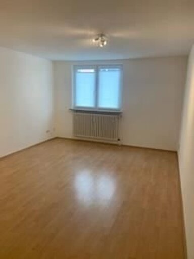 Wohnung zur Miete 245 € 1 Zimmer 33 m² 3. Geschoss Westend Hof 95028