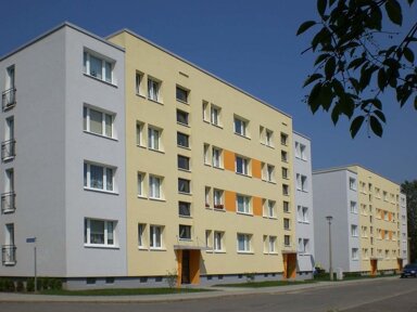 Wohnung zur Miete 293 € 2 Zimmer 49,2 m² 2. Geschoss frei ab 01.05.2025 Südstraße 52 Debschwitz 2 Gera 07548