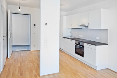 Wohnung zur Miete 545,22 € 1,5 Zimmer 42,7 m² 2. Geschoss Bahnhofstraße 6-8 Stockerau 2000