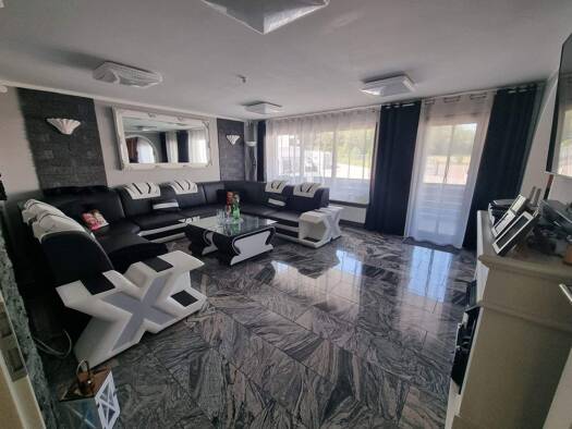 Wohnung zum Kauf 495.000 € 4,5 Zimmer 112 m² Lienzingen Mühlacker 75417