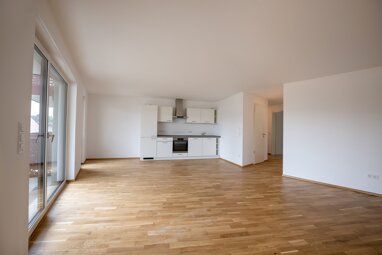 Wohnung zur Miete 1.360,38 € 4 Zimmer 97,2 m² 1. Geschoss frei ab sofort Deutenbacherstraße 24b Stein Stein 90547
