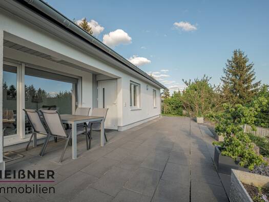 Bungalow zum Kauf als Kapitalanlage geeignet 168.000 € 3 Zimmer 56 m² 1.817 m² Grundstück Suhl 98528