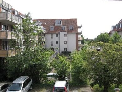 Wohnung zur Miete 795 € 3 Zimmer 82,9 m² 2. Geschoss frei ab 11.03.2025 Vom-Rath-Str. 27 Elsen Grevenbroich 41515