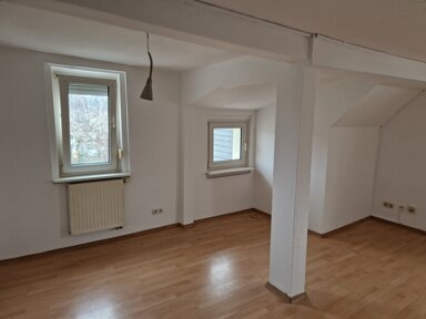 Wohnung zur Miete 520 € 3 Zimmer 76 m² 3. Geschoss frei ab sofort Nidda Nidda 63667