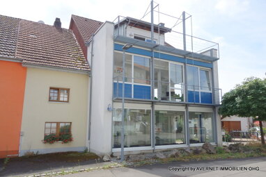 Haus zum Kauf 600.000 € 10 Zimmer 65 m² 633 m² Grundstück Jestetten Jestetten 79798