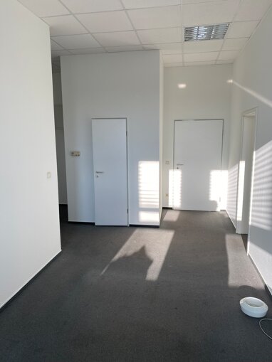 Büro-/Praxisfläche zur Miete Provisionsfrei 8 € 4 Zimmer 102 m² Bürofläche Ziethenstrasse 14 A Wandsbek Hamburg 22041