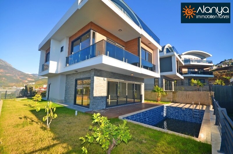 Villa zum Kauf Provisionsfrei 685.000 € 5 Zimmer 250 m²<br/>Wohnfläche 450 m²<br/>Grundstück Ab sofort<br/>Verfügbarkeit Alanya