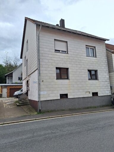 Mehrfamilienhaus zum Kauf 185.000 € 9 Zimmer 185 m² 450 m² Grundstück Hassel St. Ingbert 66386