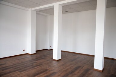 Büro-/Praxisfläche zur Miete provisionsfrei 9 € 2 Zimmer 83,3 m² Bürofläche Vilbeler Landstraße 36 Fechenheim Frankfurt am Main 60386