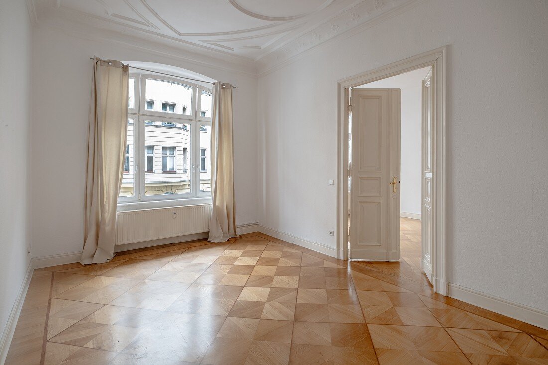 Wohnung zum Kauf 595.000 € 2 Zimmer 76 m²<br/>Wohnfläche 1.<br/>Geschoss Inselstraße 11 Mitte Berlin 10179