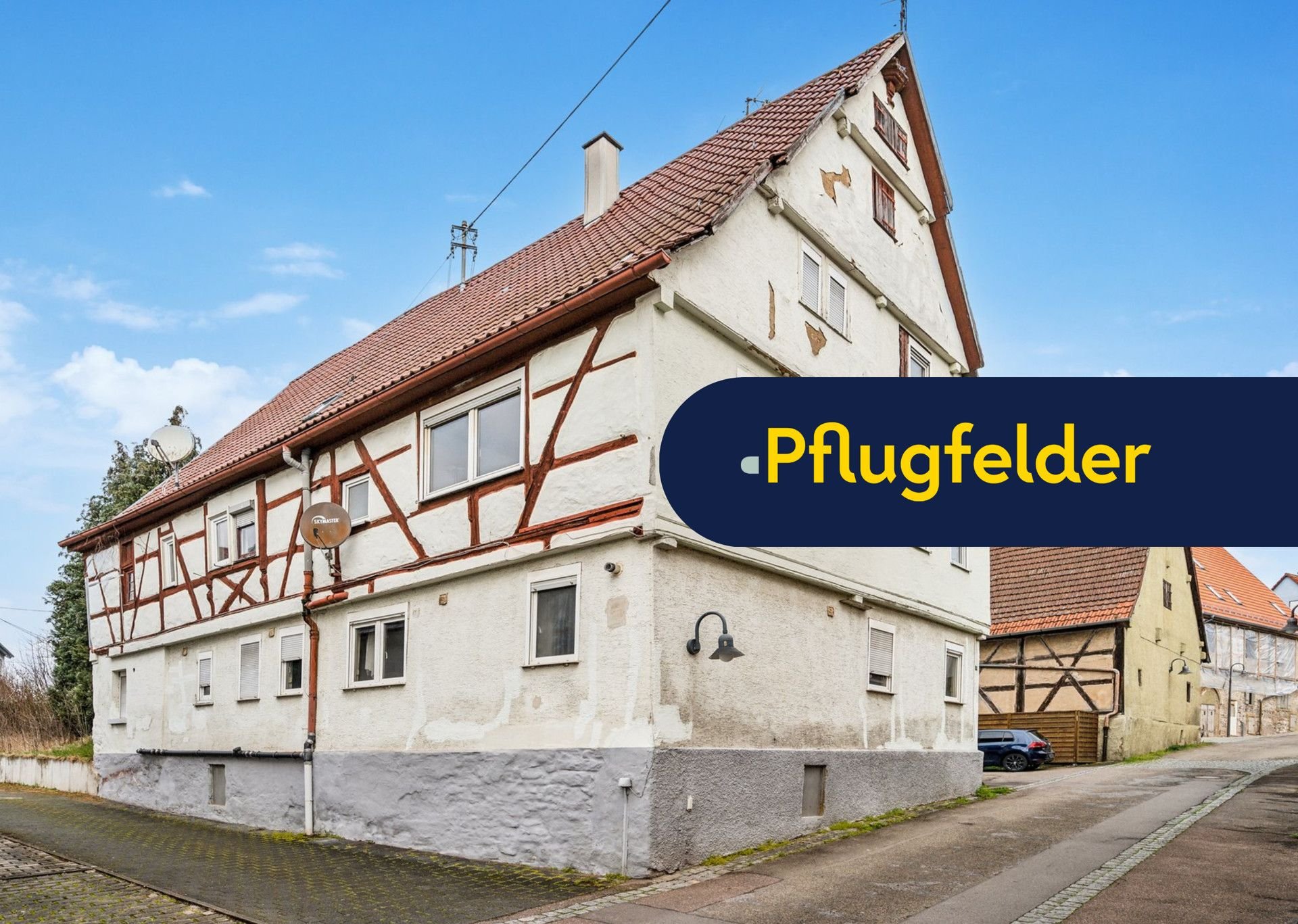 Mehrfamilienhaus zum Kauf 320.000 € 13 Zimmer 240 m²<br/>Wohnfläche 592 m²<br/>Grundstück Birklenstraße 8 Neckarweihingen Ludwigsburg 71642