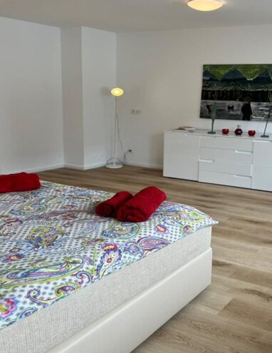 Wohnung zur Miete Wohnen auf Zeit 2.900 € 6 Zimmer 140 m² frei ab sofort Grefrath Frechen 50226