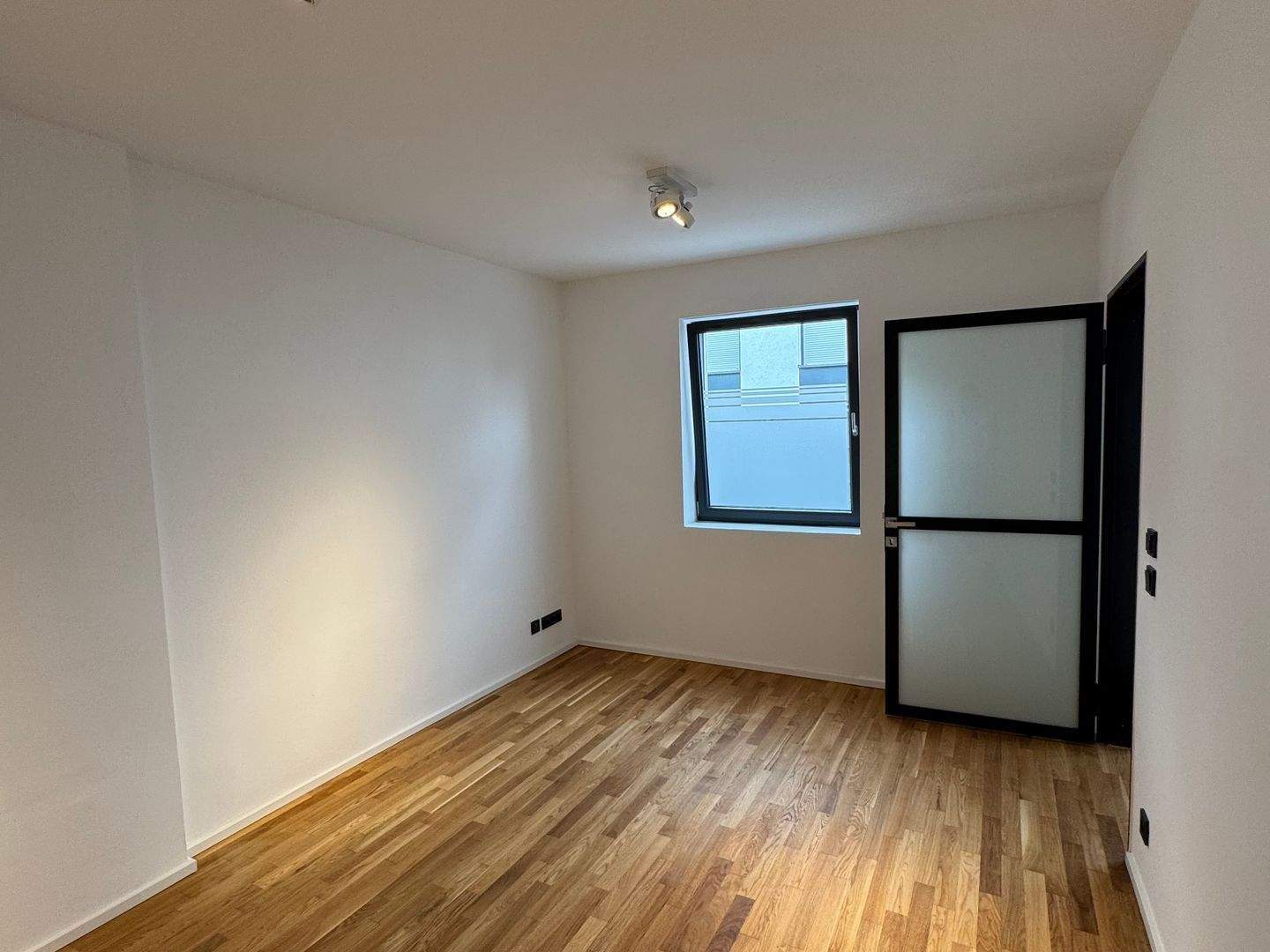 Immobilie in Pulheim - Ehemaliges Herrenhaus eines Vierkanthofes vor den Toren Kölns - Bild 4