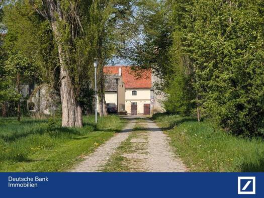 Mehrfamilienhaus zum Kauf als Kapitalanlage geeignet 379.000 € 46 Zimmer 1.128 m² 33.392 m² Grundstück Hedersleben 06458