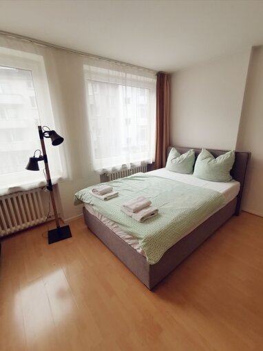 Wohnung zur Miete Wohnen auf Zeit 1.550 € 1 Zimmer 38 m² frei ab sofort Stadtmitte Düsseldorf 40210