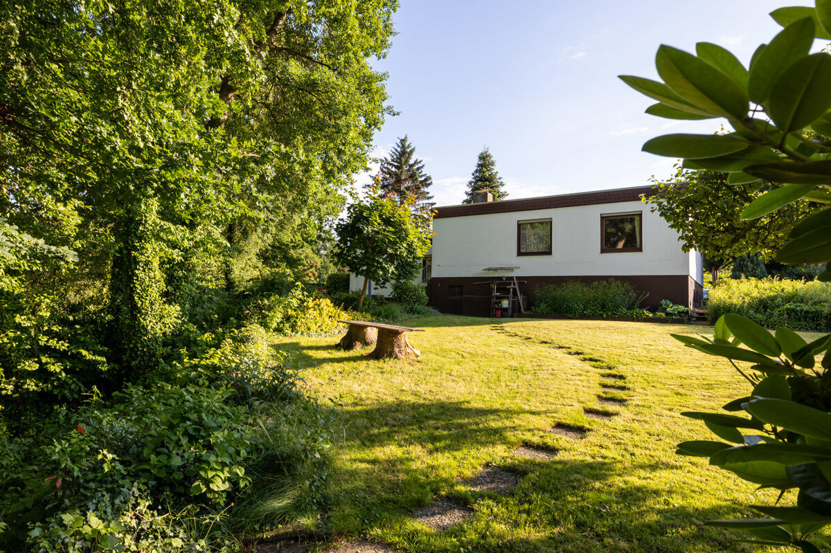 Einfamilienhaus zum Kauf 367.000 € 6 Zimmer 150 m²<br/>Wohnfläche 1.373 m²<br/>Grundstück Hoykenkamp Ganderkesee 27777