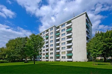 Wohnung zur Miete 569 € 3 Zimmer 66,7 m² 2. Geschoss frei ab 15.03.2025 Schellingstraße 2 Foche - Demmeltrath - Fuhr Solingen 42719