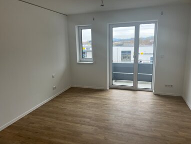 Wohnung zur Miete 861,35 € 3 Zimmer 74,9 m² frei ab sofort Wörth Wörth an der Donau 93086