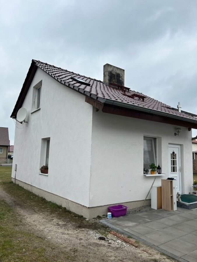 Einfamilienhaus zum Kauf 209.000 € 3 Zimmer 85 m²<br/>Wohnfläche 1.437 m²<br/>Grundstück Storkow Storkow 15859