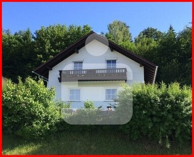 Einfamilienhaus zum Kauf 295.000 € 8 Zimmer 150 m² 349 m² Grundstück frei ab 01.10.2024 Waldkirchen Waldkirchen 94065