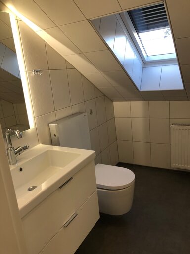 Wohnung zur Miete 960 € 3 Zimmer 80 m² Geschoss 2/2 Frauenaurach Erlangen 91056