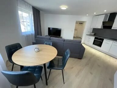 Wohnung zur Miete 700 € 2 Zimmer 52 m² Lichtentaler Straße 73 Baden-Baden - Kernstadt Baden-Baden 76530