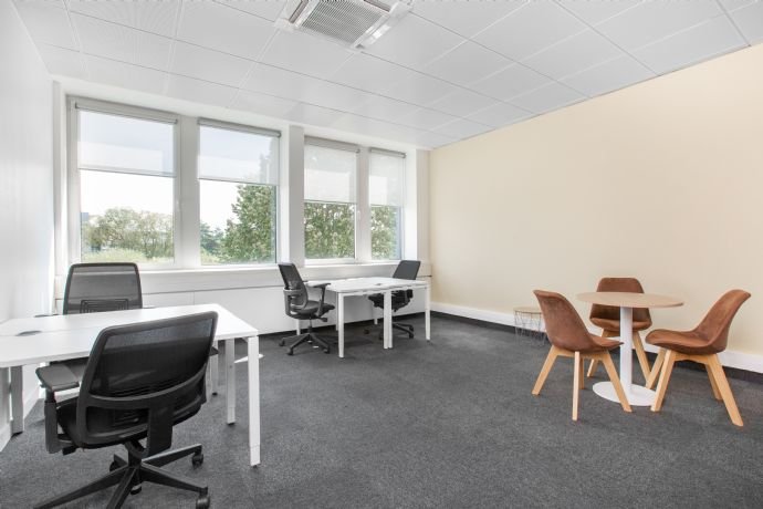 Bürofläche zur Miete 1.199 € 100 m²<br/>Bürofläche von 25 m² bis 100 m²<br/>Teilbarkeit Neufeldstrasse 6 Ravensberg Bezirk 2 Kiel 24118