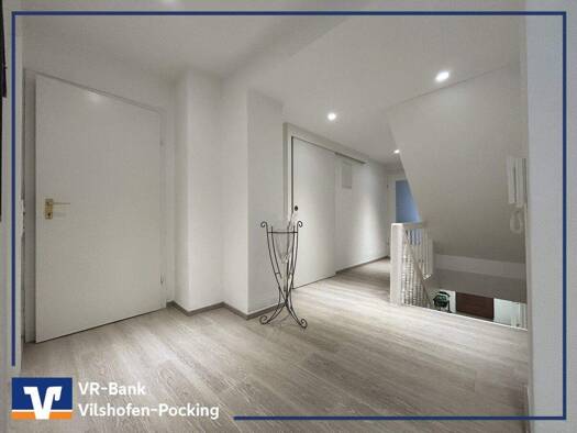 Einfamilienhaus zum Kauf 349.000 € 8 Zimmer 194 m² 692 m² Grundstück Vilshofen Vilshofen a. d. Donau 94474