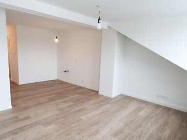 Wohnung zur Miete 655 € 2 Zimmer 41 m² 5. Geschoss Eisenstraße 98 Oberbilk Düsseldorf 40227