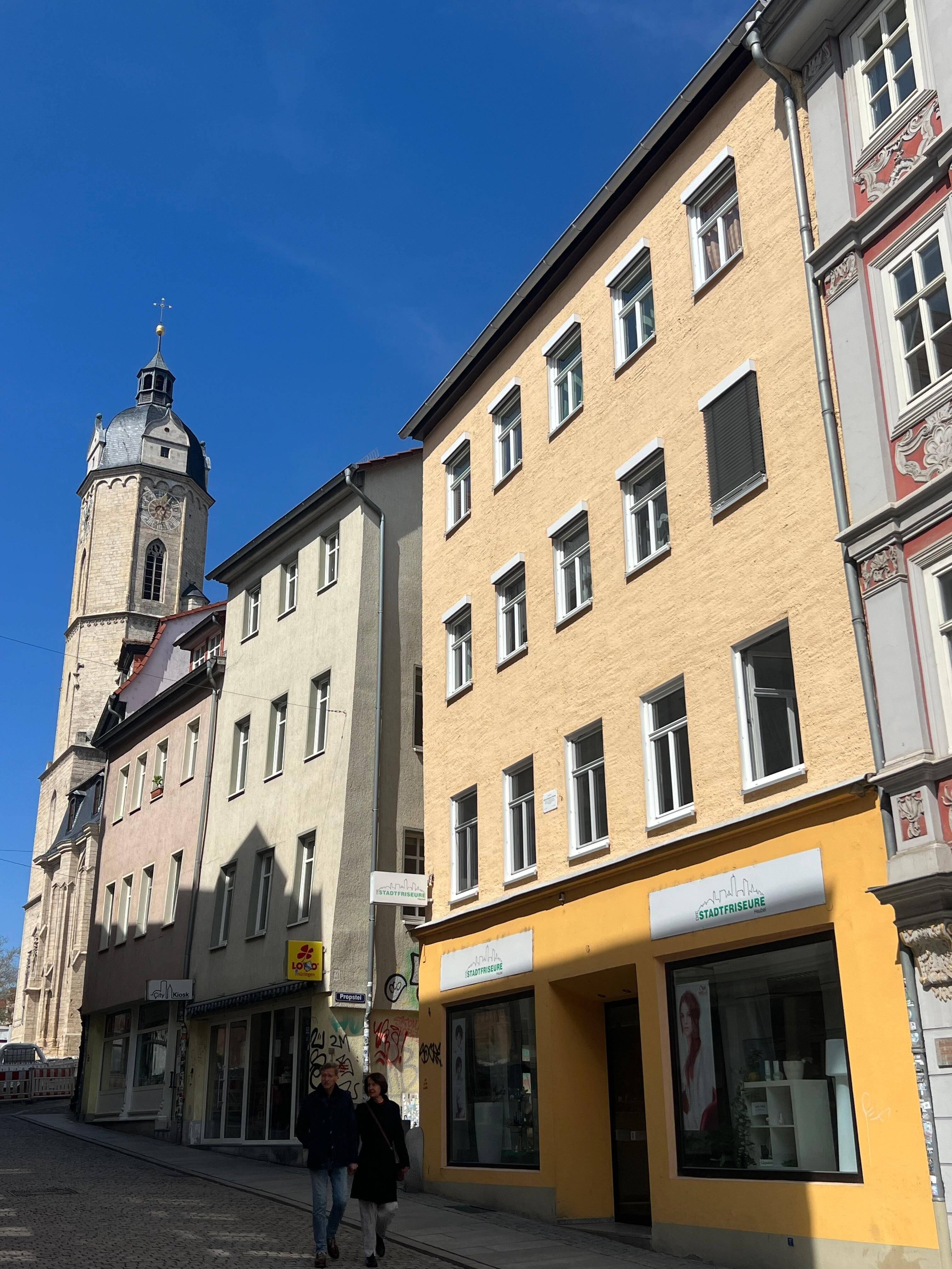 Saalstr. 4