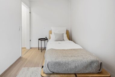 Wohnung zur Miete Wohnen auf Zeit 750 € 4 Zimmer 9,5 m² frei ab 16.04.2025 Klüberstraße 6-10 Westend - Süd Frankfurt am Main 60325