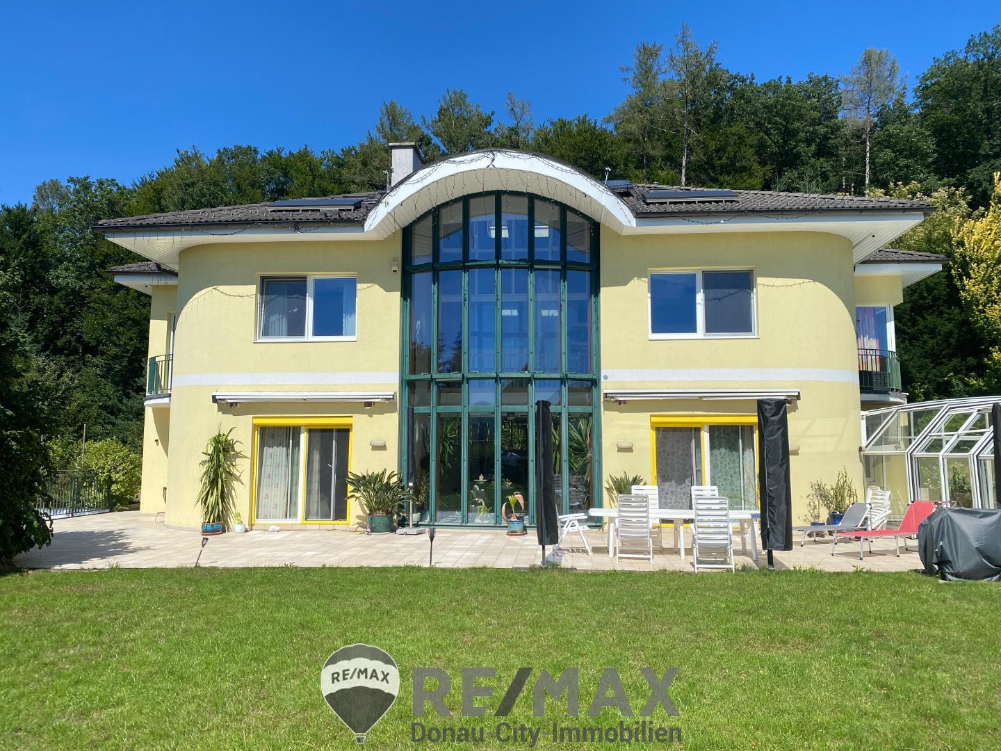 Villa zum Kauf 1.490.000 € 8 Zimmer 375 m² 1.567 m² Grundstück Gablitz 3003