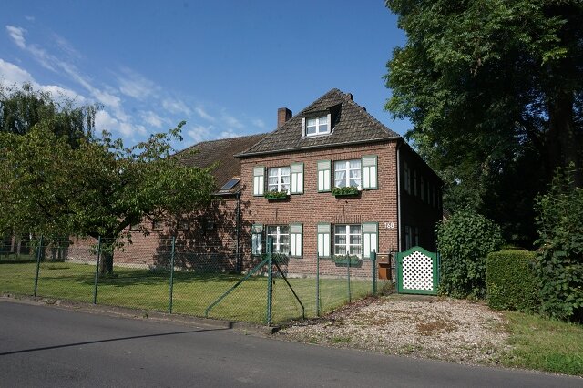 Einfamilienhaus zum Kauf 895.000 € 6 Zimmer 190 m²<br/>Wohnfläche 3.175 m²<br/>Grundstück Benrad - Nord Krefeld 47804